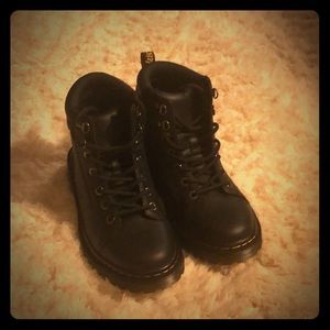 Dr Martens sz 8 hightop hiking boots nwot